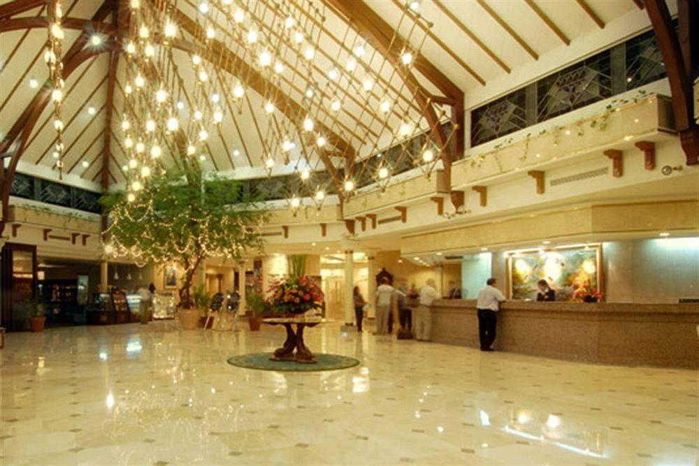 Horison Ultima Bandung Hotel Exterior photo